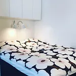 Pikkuparlamentti Apartamento *