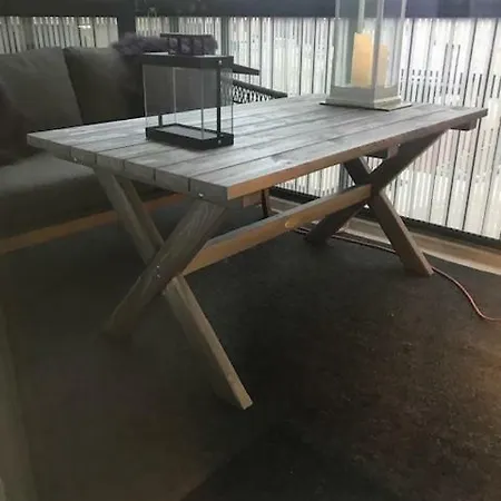 Pikkuparlamentti * Björneborg